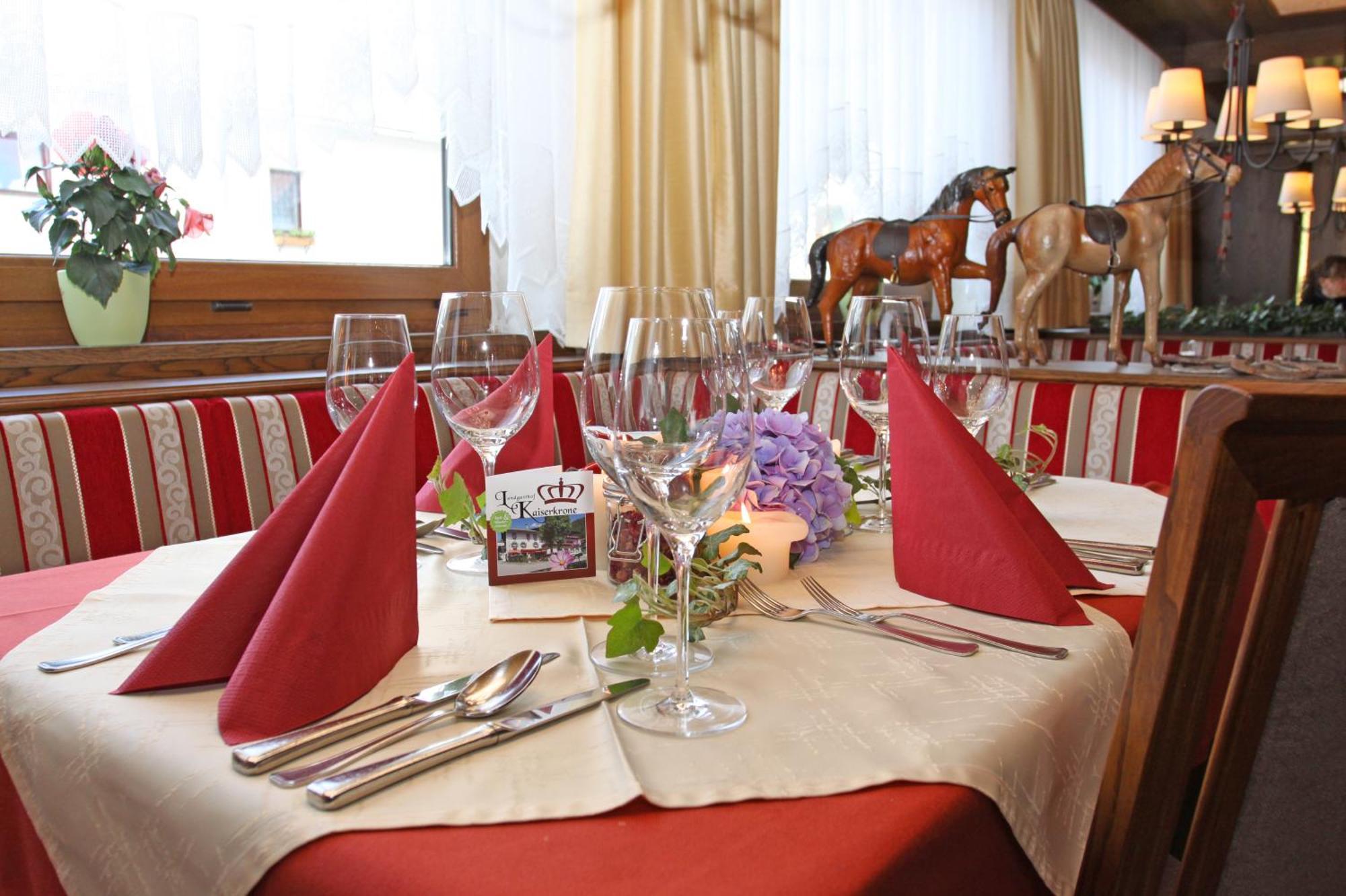 Landgasthof Kaiserkrone Elmen Bagian luar foto