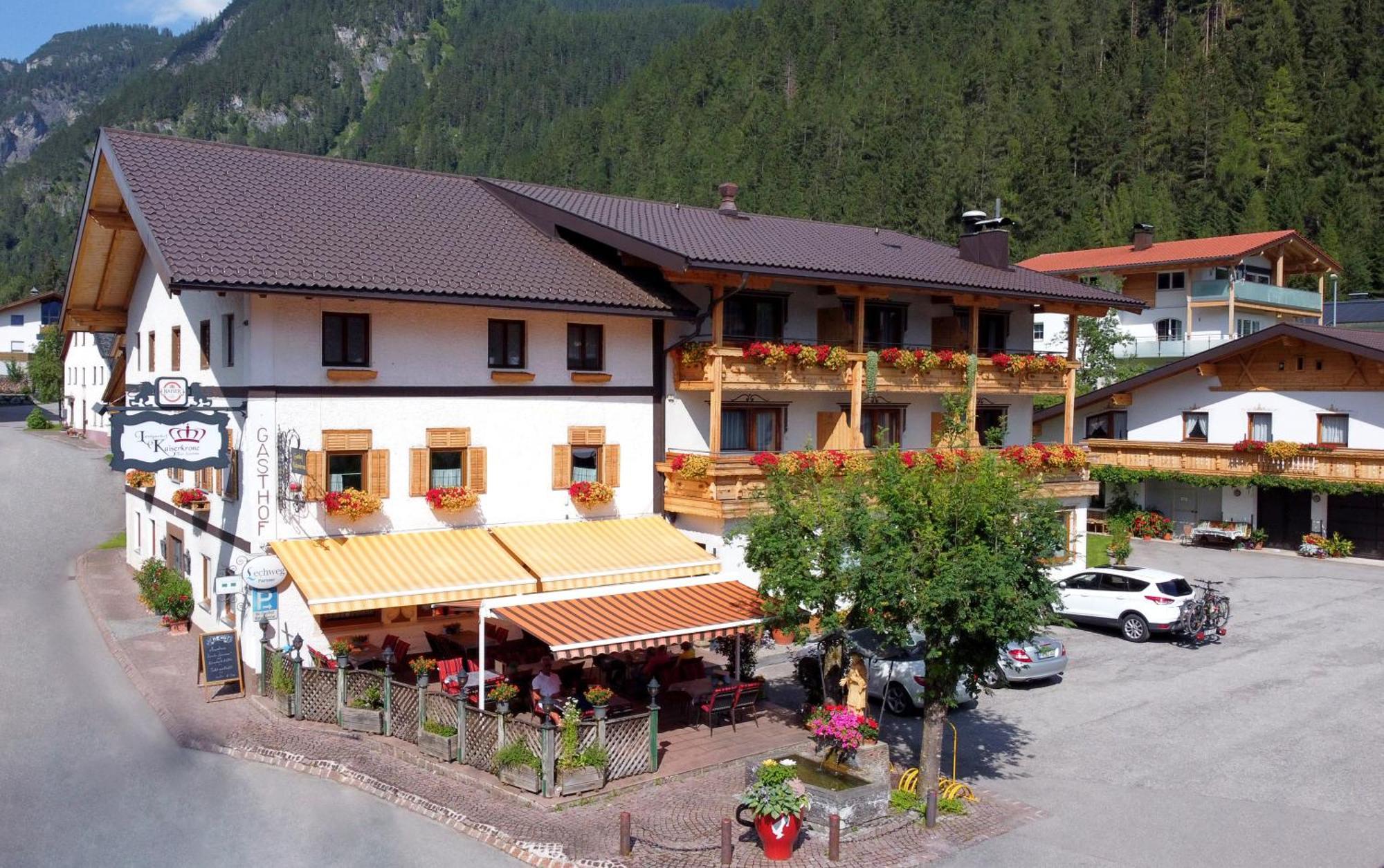 Landgasthof Kaiserkrone Elmen Bagian luar foto