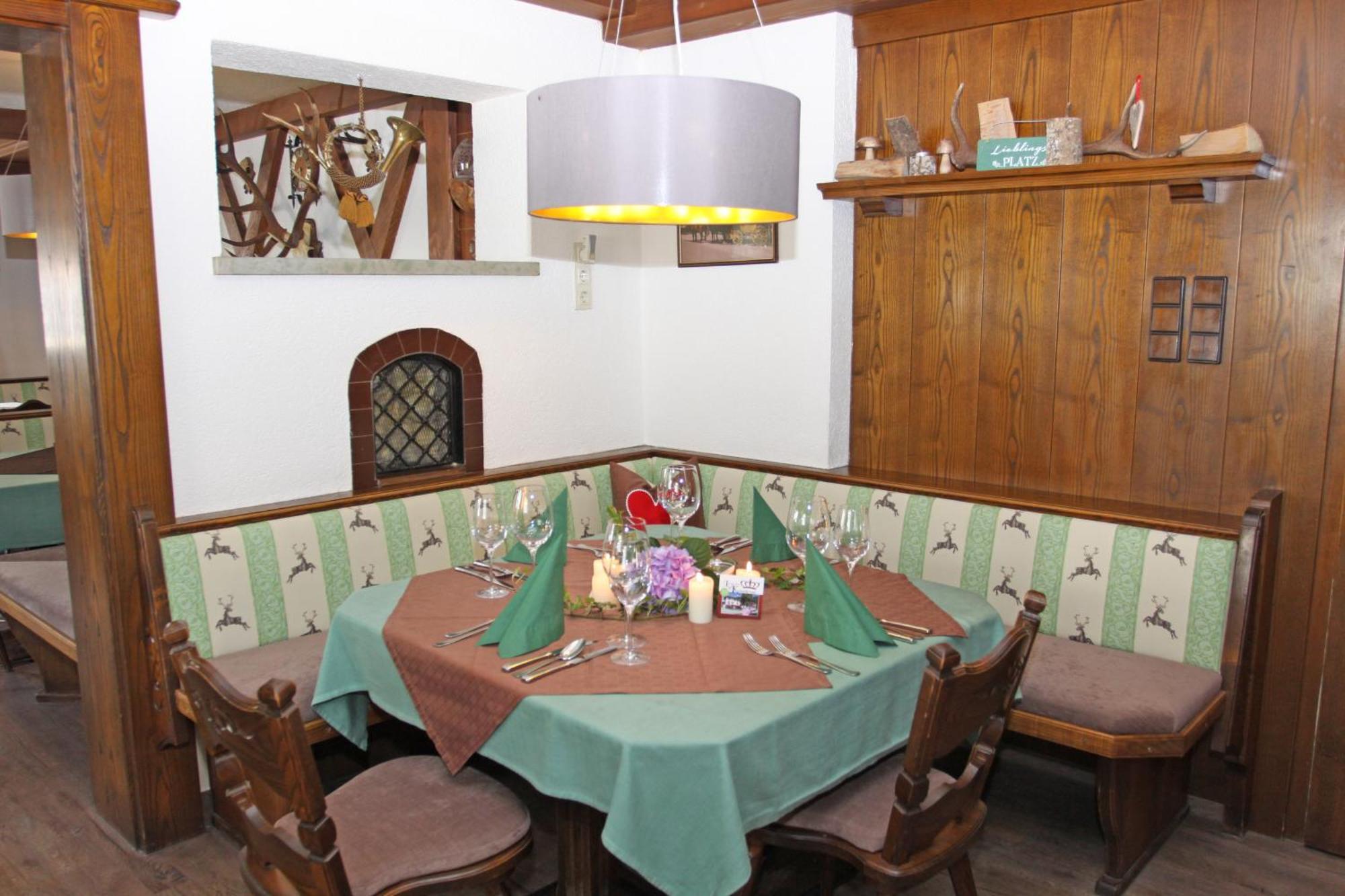 Landgasthof Kaiserkrone Elmen Bagian luar foto